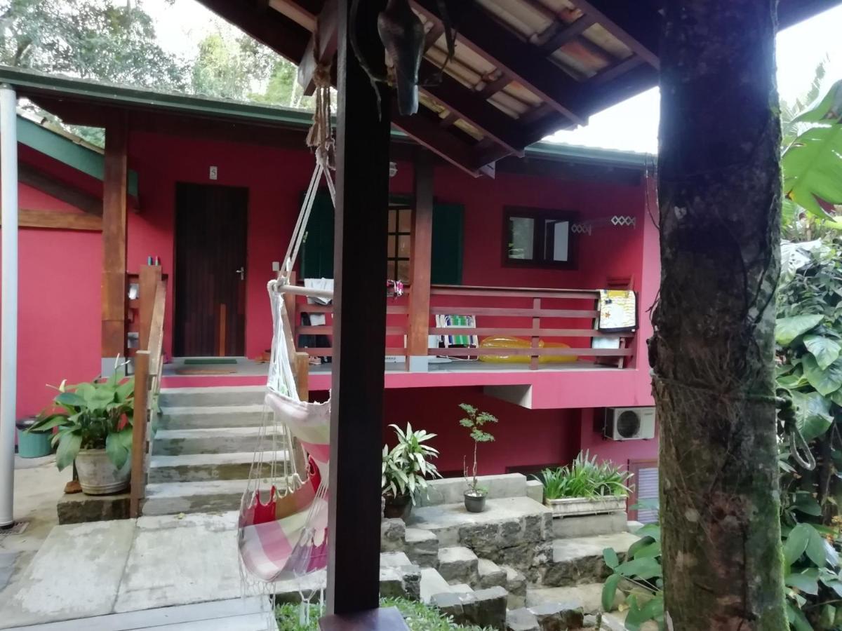 Villa Felix Suites E Chales Ubatuba Bagian luar foto