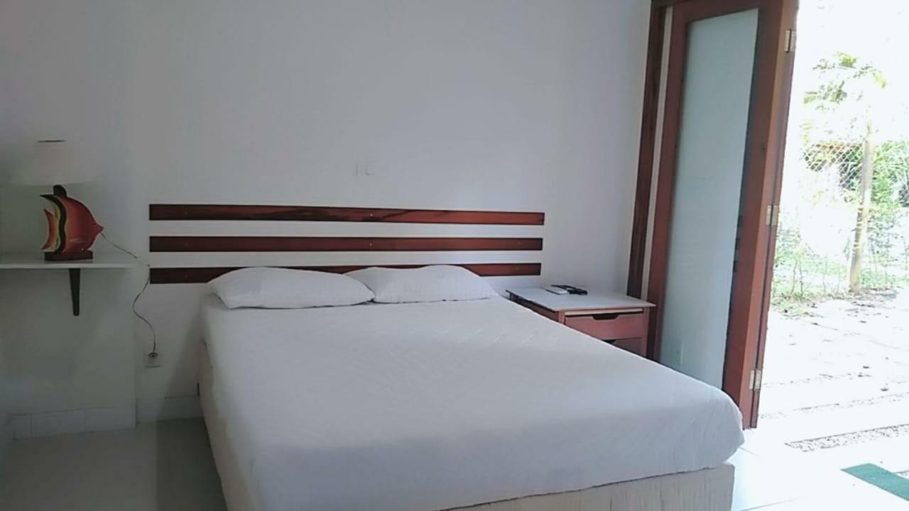 Villa Felix Suites E Chales Ubatuba Bagian luar foto