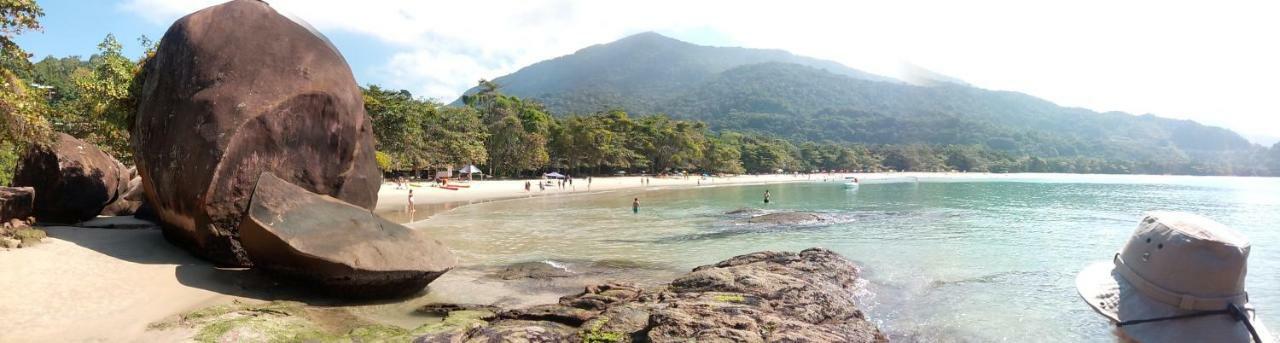 Villa Felix Suites E Chales Ubatuba Bagian luar foto